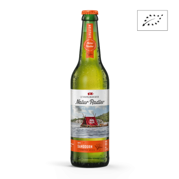 Eine Strandräuber Natur Radler Flasche Bio Sanddorn 0,5l.